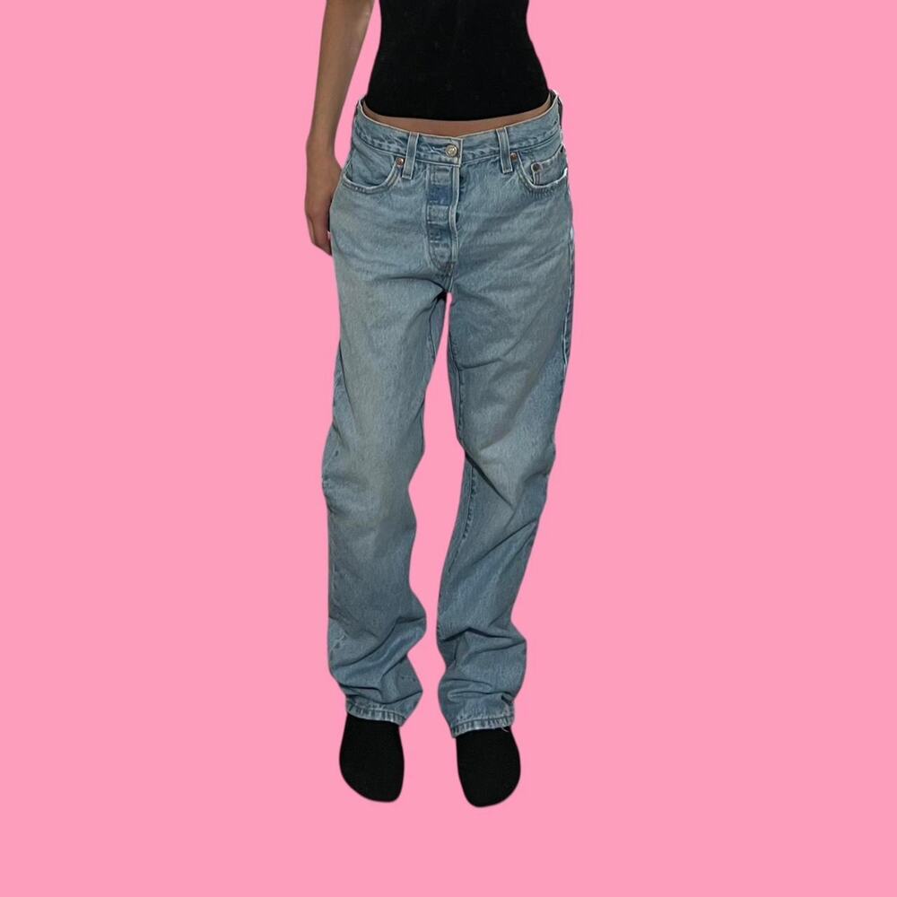 Levis 501 Jeans - Picture 3 of 3
